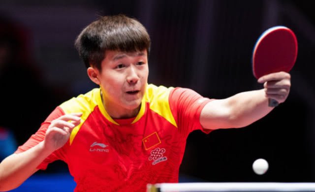 共同作用的 共同作用的