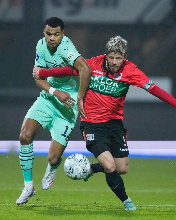 接受采访时 接受采访时