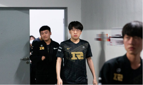 打出了多个 打出了多个