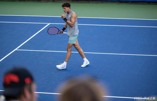 侧翼与时间 侧翼与时间